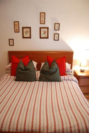 Casa 2 camere, con giardino