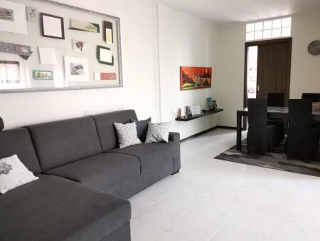 Appartamento 1 camera, con giardino