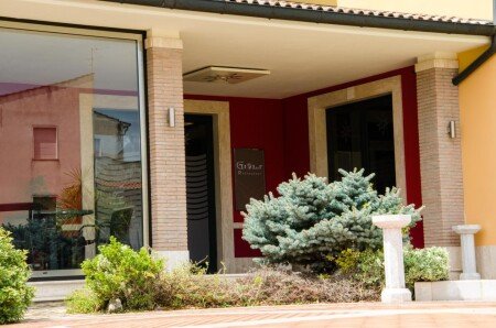 Aparthotel 4 ospiti, con giardino