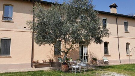 Bed and breakfast 6 ospiti, con giardino