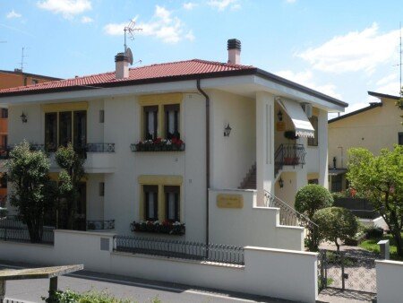 Bed and breakfast 3 ospiti, con giardino