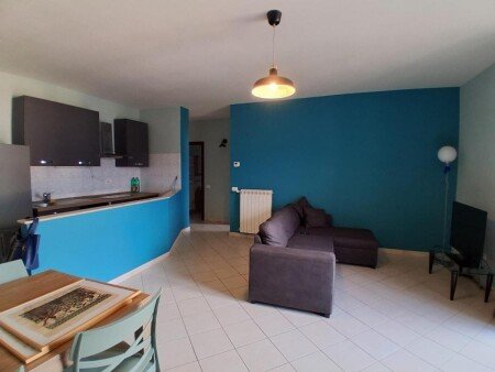 Appartamento 2 camere, con parcheggio