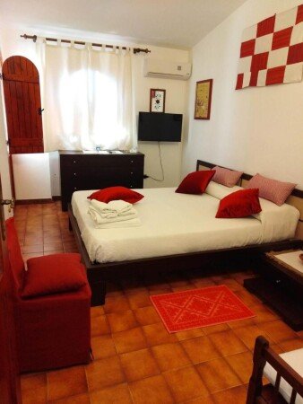 Bed and breakfast 1 camera, con giardino