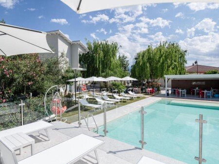 Bed and breakfast 6 ospiti, con piscina