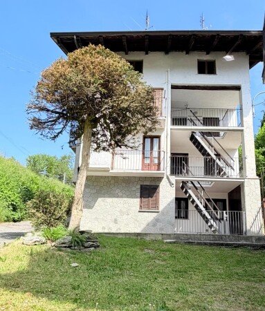 Casa 1 camera, con giardino