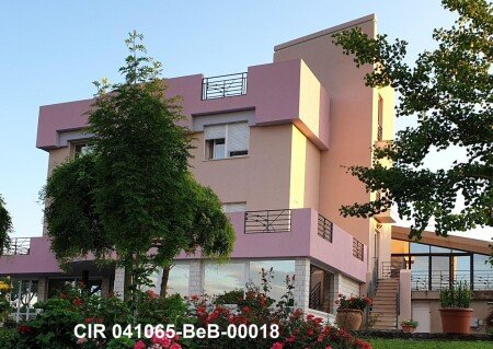 Bed and breakfast 4 ospiti, con piscina