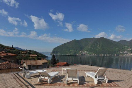 Hotel con giardino