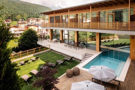 Hotel con piscina