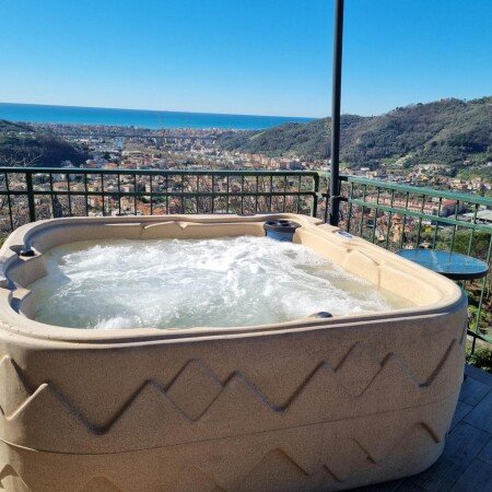 Bed and breakfast 3 ospiti, con idromassaggio