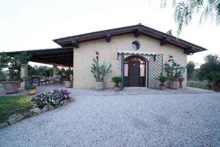 Bed and breakfast 6 ospiti, con giardino