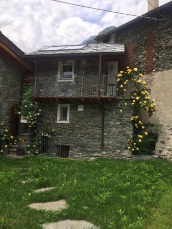 Casa 1 camera, con giardino