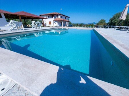 Bed and breakfast 6 ospiti, con piscina