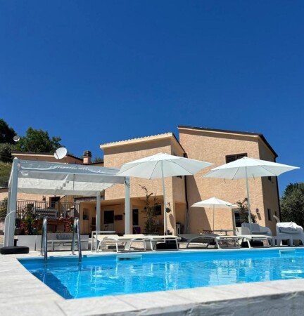 Bed and breakfast 2 ospiti, con piscina