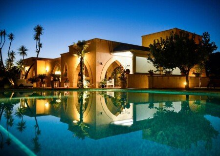 Bed and breakfast 4 guests, with pool