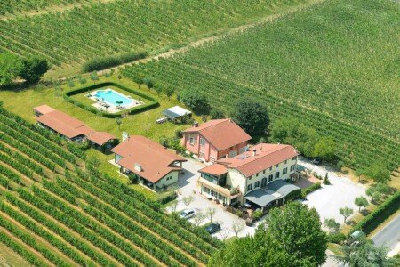 Bed and breakfast 7 ospiti, con piscina