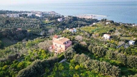 Bed and breakfast 2 ospiti, con giardino