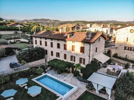 Bed and breakfast 6 ospiti, con piscina