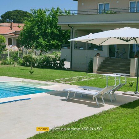 Bed and breakfast 1 camera, con piscina
