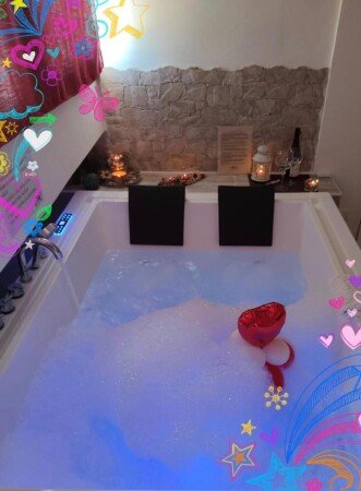 Bed and breakfast 5 ospiti, con idromassaggio