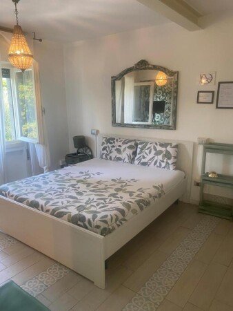 Bed and breakfast 3 ospiti, con giardino