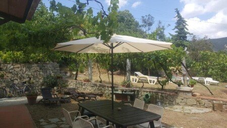 Casa 8 ospiti, con giardino