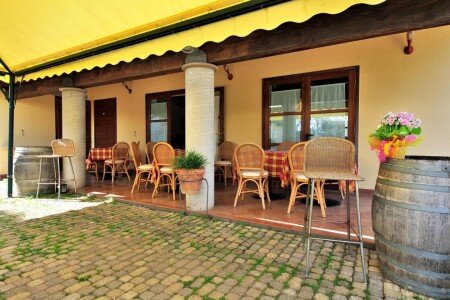 Bed and breakfast 5 ospiti, con giardino