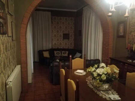 Casa 2 camere, con parcheggio