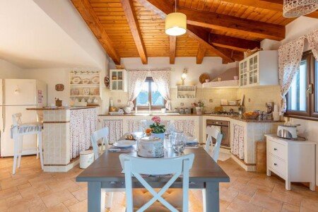 Villa 3 camere, con idromassaggio