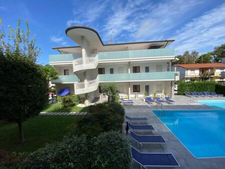 Appartamento 6 ospiti, con piscina