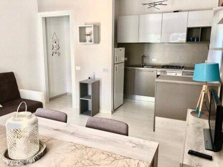 Appartamento 1 camera, con giardino