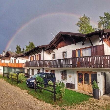 Casa 8 ospiti, con giardino