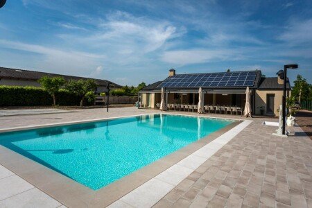 Bed and breakfast 1 camera, con piscina