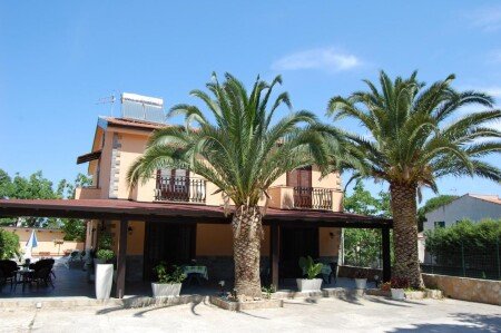 Bed and breakfast 1 camera, con giardino