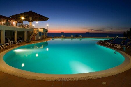 Residence 4 ospiti, con piscina