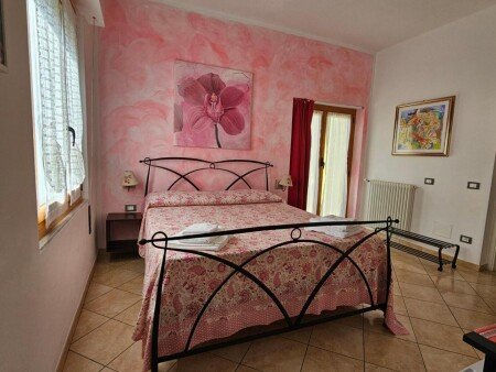 Bed and breakfast 3 ospiti, con giardino