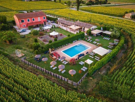 Bed and breakfast 4 ospiti, con piscina