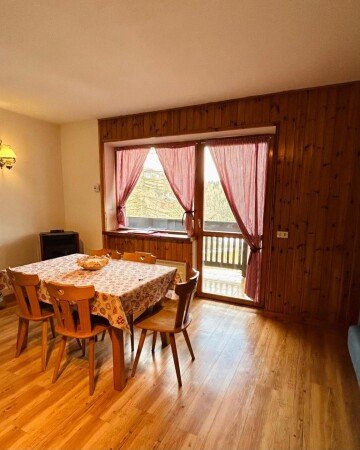 Appartamento 5 ospiti, con giardino