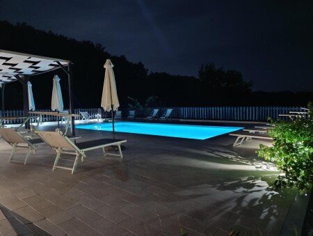 Casa 2 camere, con piscina