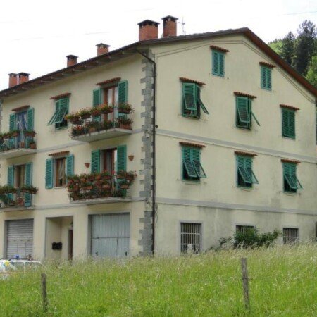 Appartamento 3 camere, con giardino