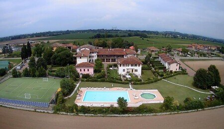 Casa 2 camere, con piscina