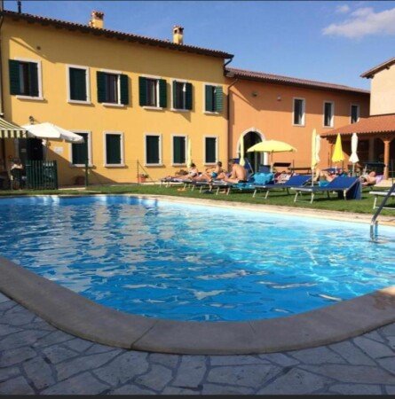 Bed and breakfast 4 ospiti, con piscina