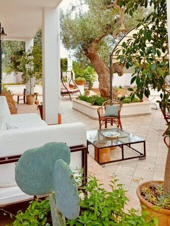 Casa 2 camere, con giardino