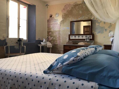 Casa 2 camere, con giardino