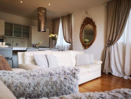 Appartamento 1 camera, con giardino