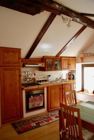 Casa 1 camera, con giardino