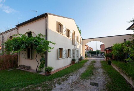 Bed and breakfast 3 ospiti, con giardino