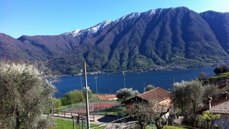 Casa 3 camere, con giardino