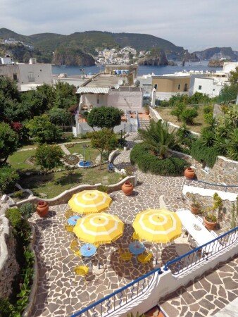 Bed and breakfast 3 ospiti, con giardino