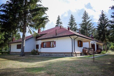 Casa 3 camere, con giardino