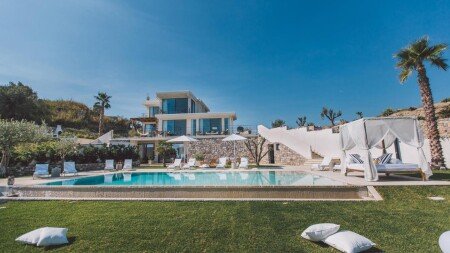 Villa 5 camere, con idromassaggio